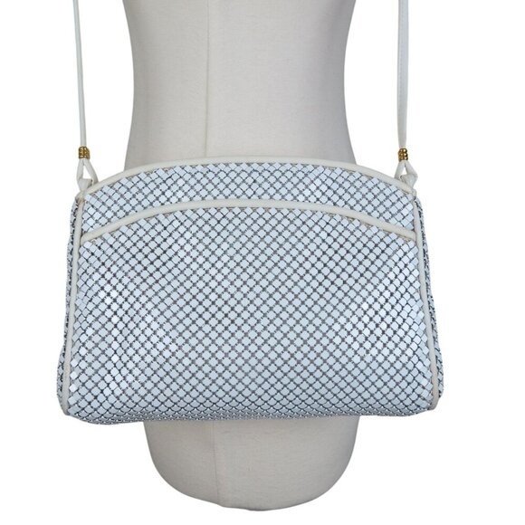 Vintage WHITING & DAVIS Purse White Metal Mesh Crossbody Pockets Zip 80s 90s - Picture 1 of 10